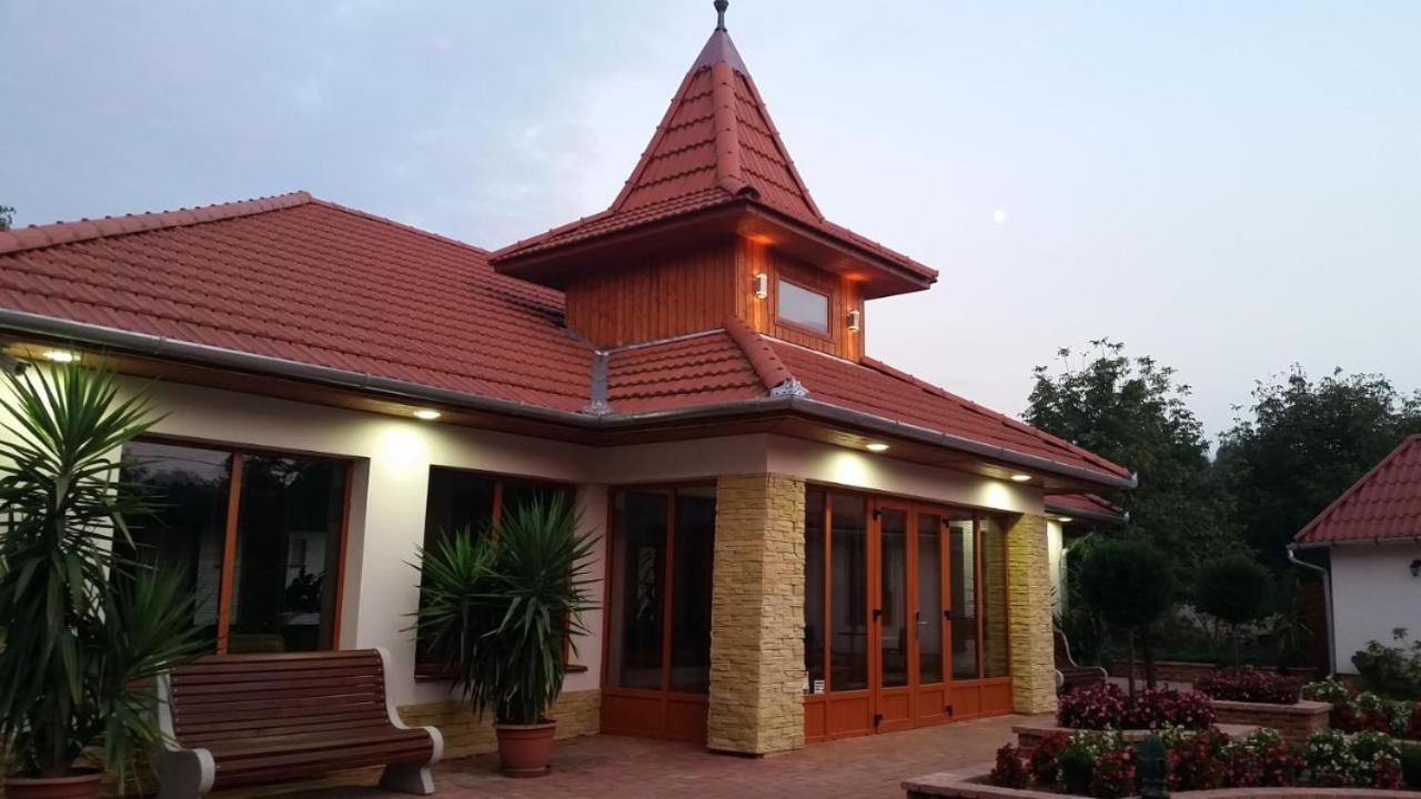 Bornemisza Kuria Wellness Resort Tiszabecs 외부 사진